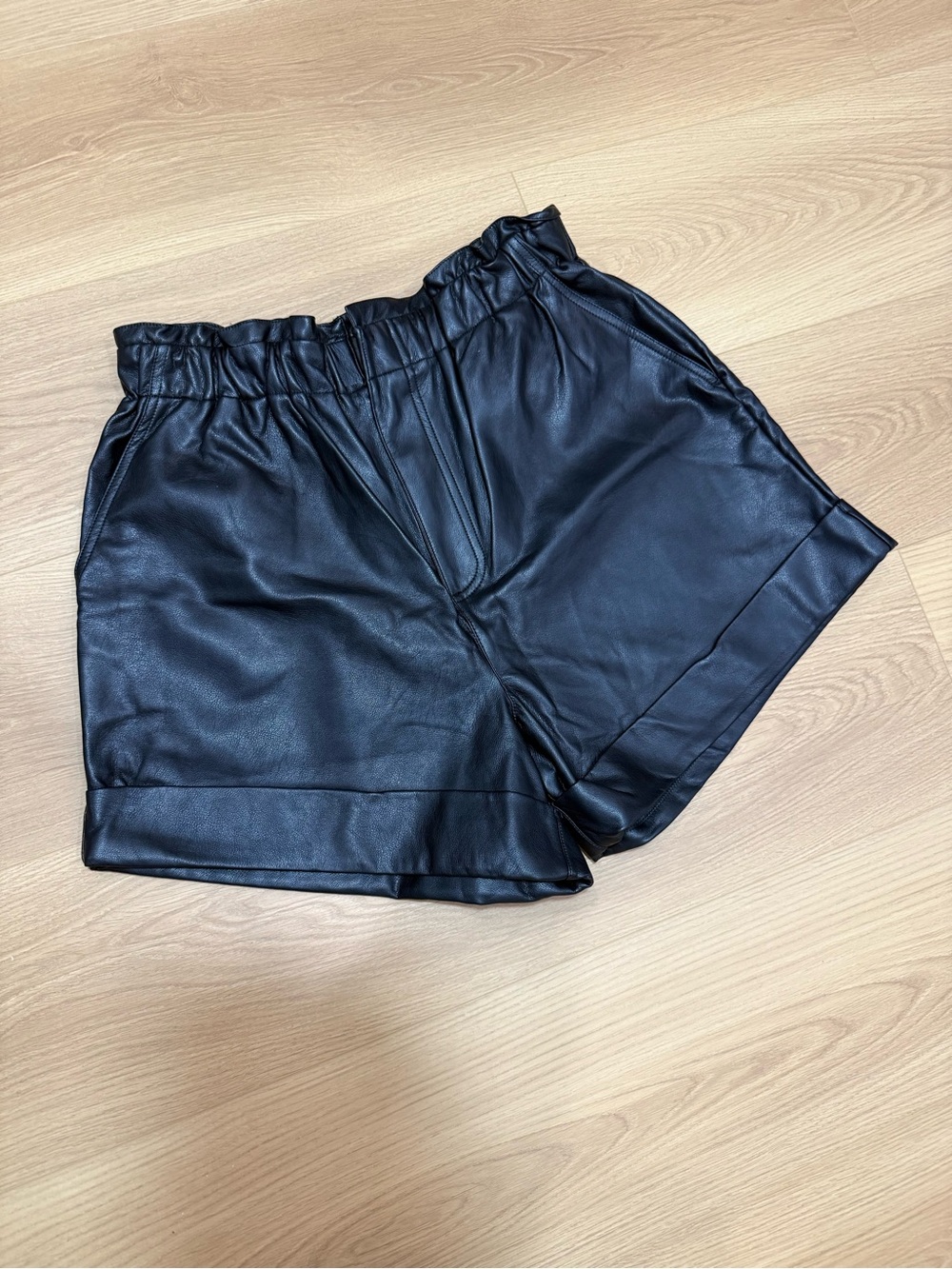 DEX Faux Leather High Waist Shorts in Black Size Medium NWT